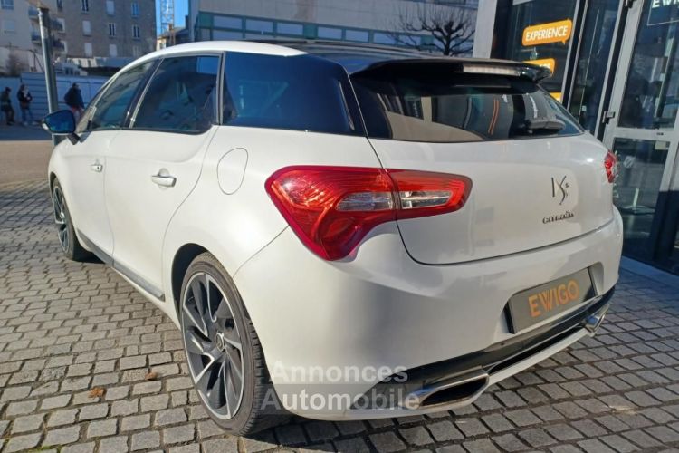 Citroen DS5 Citroën 1.6 200 CH SPORT CHIC DISTRI chaine NEUVE - <small></small> 9.980 € <small>TTC</small> - #7