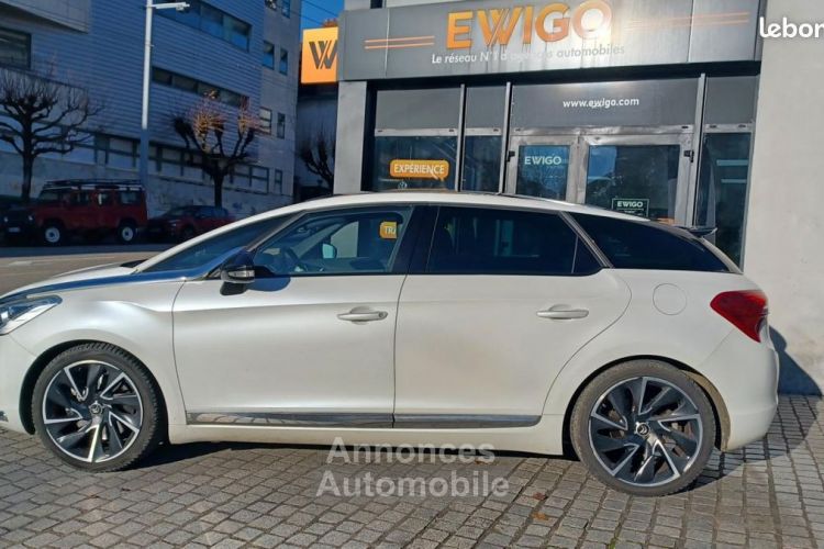 Citroen DS5 Citroën 1.6 200 CH SPORT CHIC DISTRI chaine NEUVE - <small></small> 9.980 € <small>TTC</small> - #8