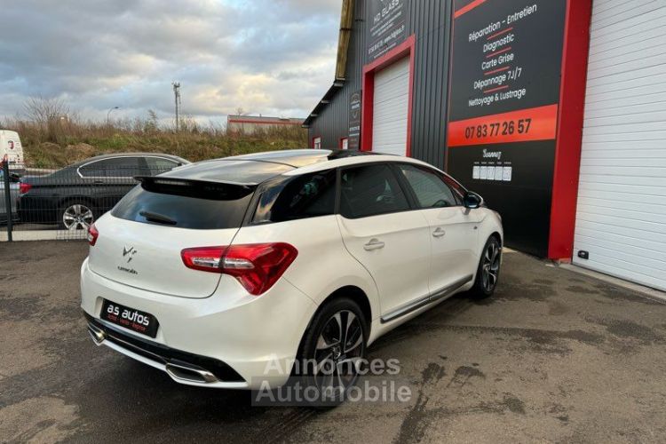 Citroen DS5 CITROËN 2.0 HDi FAP 200 Hybrid4 4x4 16V BMP6 S&S 163 cv Toit panoramique Boite auto cuir affichage tete haute regulateur gps car play- chrome - <small></small> 6.590 € <small>TTC</small> - #3