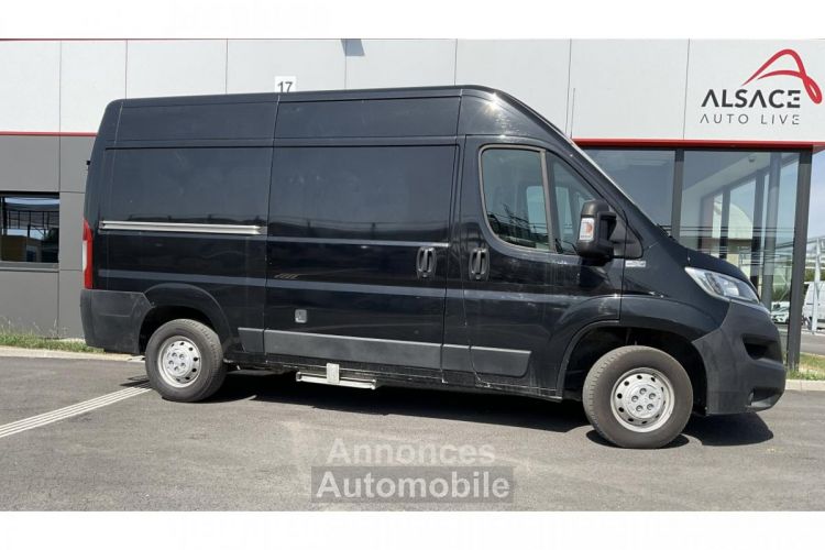 Citroen Jumper 35 L2H2 2.0 BlueHDi 130 S&S Business - 13 250 HT - <small></small> 15.900 € <small></small> - #1