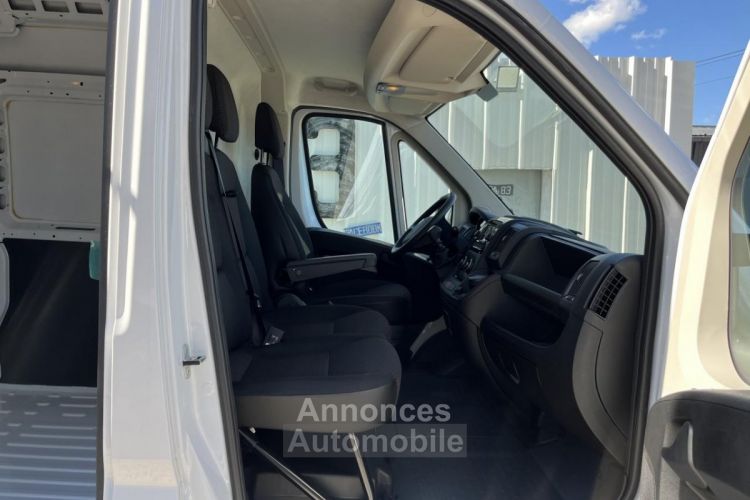 Citroen Jumper 3.5t L4H2 Maxi 2.2 BlueHDI S&S - 140 III FOURGON TOLE Fourgon Tolé 4-35 L4H2 PHAS - <small></small> 28.990 € <small></small> - #5