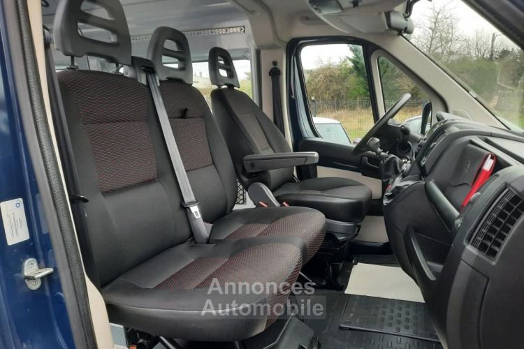 Citroen Jumper Citroën MINI BUS TPMR HANDICAPE 8 PL 2.2 HDI CONFORT PLACES 18950KMS D'ORIGINE GARANT... - <small></small> 29.990 € <small>TTC</small> - #13