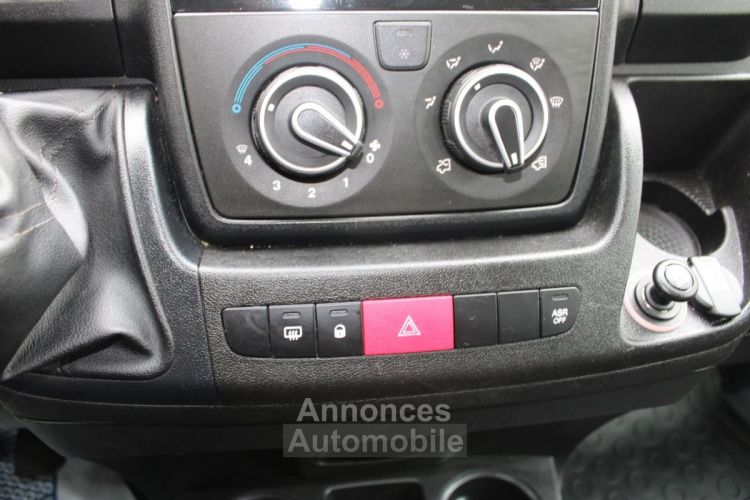 Citroen Jumper III FG 2L HDI 163 CV DIESEL 6 PLACES L3 H2 BOITE 6V ATTELAGE BLUETOOTH REGULATEUR GPS - <small></small> 21.900 € <small>TTC</small> - #16