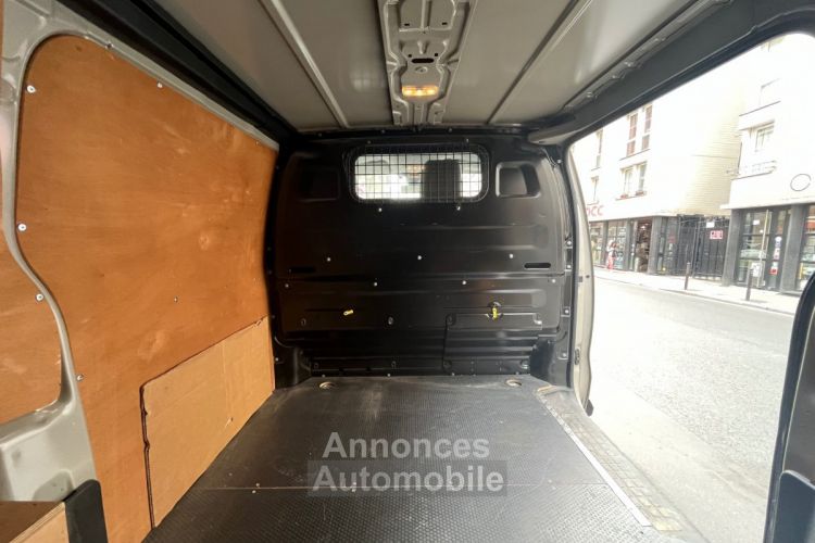 Citroen Jumpy FOURGON GN XS BLUEHDI 115 SS BVM6 BUSINESS - <small></small> 17.990 € <small>TTC</small> - #26