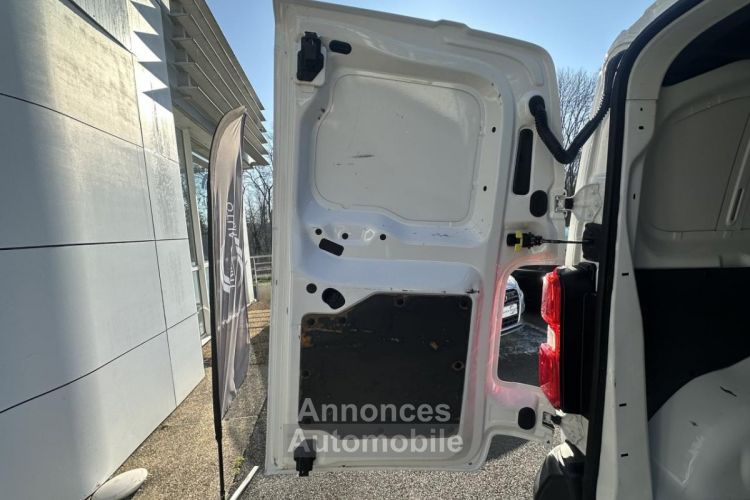 Citroen Jumpy M 2.0 BlueHDi - 180 Bva Club TVA RECUPERABLE + GPS + RADAR AR - <small></small> 15.990 € <small></small> - #29