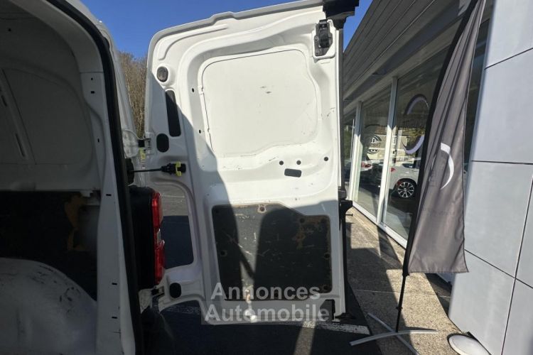 Citroen Jumpy M 2.0 BlueHDi - 180 Bva Club TVA RECUPERABLE + GPS + RADAR AR - <small></small> 15.990 € <small></small> - #30