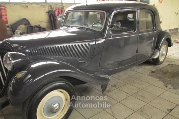 Citroen Traction 11B Gris - <small></small> 11.900 € <small>TTC</small> - #2