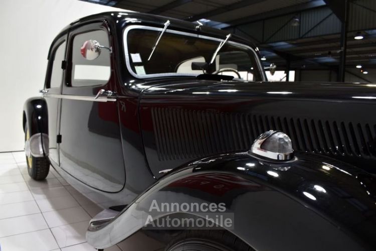 Citroen Traction 15 Six - <small></small> 35.900 € <small>TTC</small> - #12