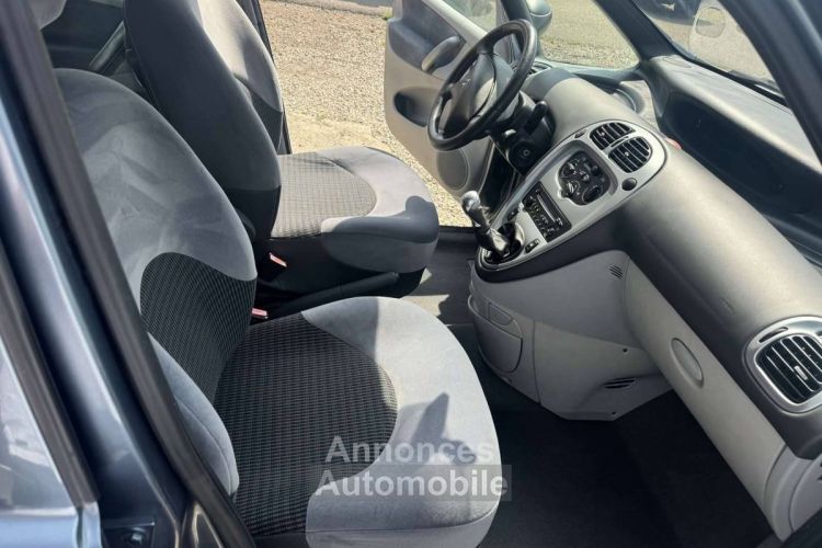 Citroen Xsara Picasso 1.6i 16v - <small></small> 6.490 € <small>TTC</small> - #6