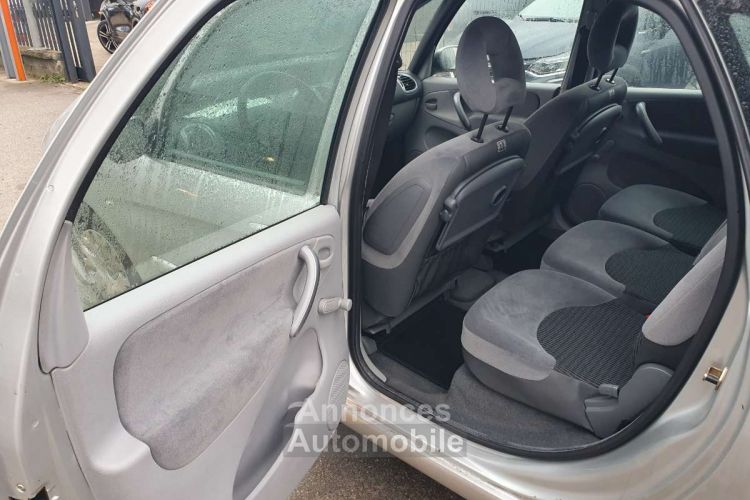 Citroen Xsara Picasso 2.0i 16v Exclusive BA - <small></small> 4.490 € <small>TTC</small> - #10