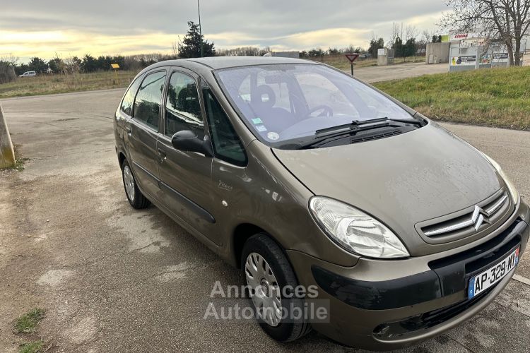 Citroen Xsara Picasso Belle Citroën Picasso  Moteur 1.6 hdi puissance 92cv Contrôle technique ok.  Distribution /embrayage /pneus neufs Clim chargée  Fermeture centralisée  - <small></small> 2.400 € <small></small> - #3