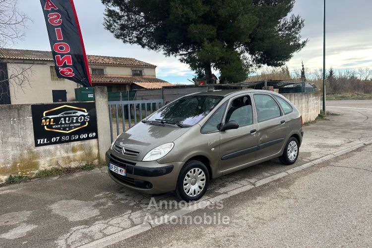 Citroen Xsara Picasso Belle Citroën Picasso  Moteur 1.6 hdi puissance 92cv Contrôle technique ok.  Distribution /embrayage /pneus neufs Clim chargée  Fermeture centralisée  - <small></small> 2.400 € <small></small> - #4