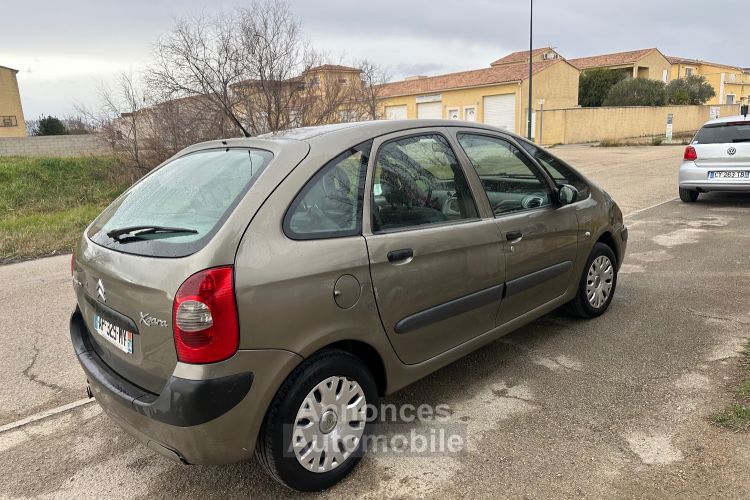 Citroen Xsara Picasso Belle Citroën Picasso  Moteur 1.6 hdi puissance 92cv Contrôle technique ok.  Distribution /embrayage /pneus neufs Clim chargée  Fermeture centralisée  - <small></small> 2.400 € <small></small> - #6