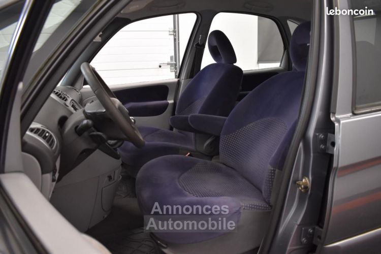 Citroen Xsara Picasso Citroën 1.8 115 CH SUIVI GARANTIE 6 à 60 MOIS - <small></small> 3.690 € <small>TTC</small> - #7