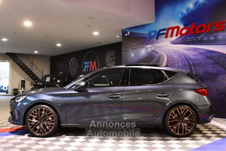 Cupra Leon Léon 1.4 e-Hybrid 245 VZ DSG GPS Virtual TO BREMBO ACC TO Caméra DCC Full Linck Garantie 22/08/2026 ou 90.000 km PAS DE MALUS - <small></small> 36.990 € <small>TTC</small> - #2