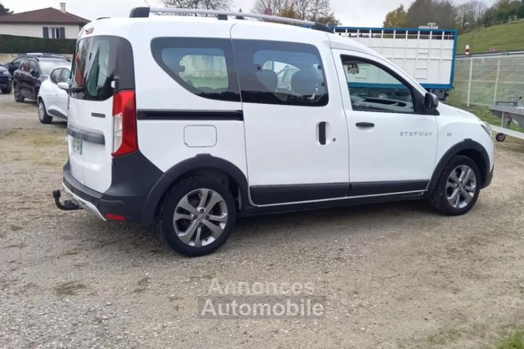 Dacia Dokker 115 CV STEPWAY (belbex auto A YOLET) - <small></small> 11.290 € <small>TTC</small> - #2