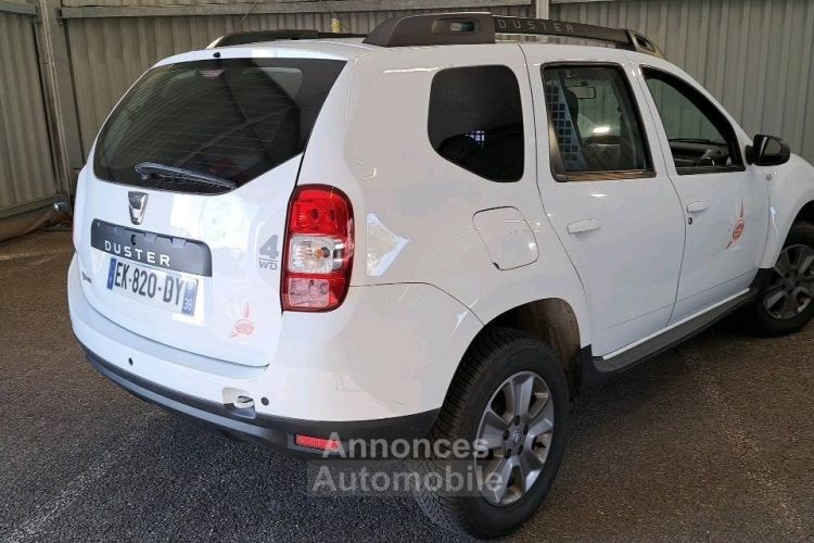 Dacia Duster 110ch Lauréate 4X4 sté - <small></small> 10.880 € <small>TTC</small> - #2