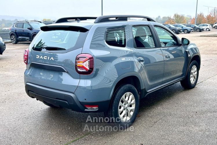 Dacia Duster 1.5 BLUE DCI 115CH EXPRESSION 4X2 GRIS URBAN - <small></small> 19.840 € <small>TTC</small> - #3