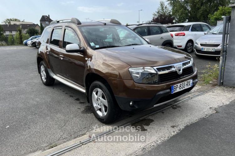 Dacia Duster 1.5 dCi FAP - 110 4x4 Prestige clim + attelage - <small></small> 12.990 € <small>TTC</small> - #7