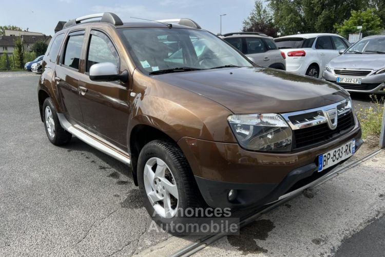 Dacia Duster 1.5 dCi FAP - 110 4x4 Prestige clim + attelage - <small></small> 12.990 € <small>TTC</small> - #20