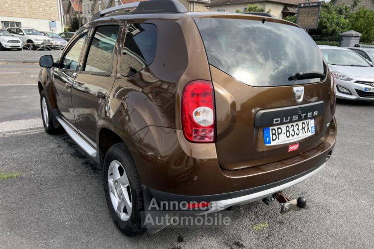 Dacia Duster 1.5 dCi FAP - 110 4x4 Prestige clim + attelage - <small></small> 12.990 € <small>TTC</small> - #21