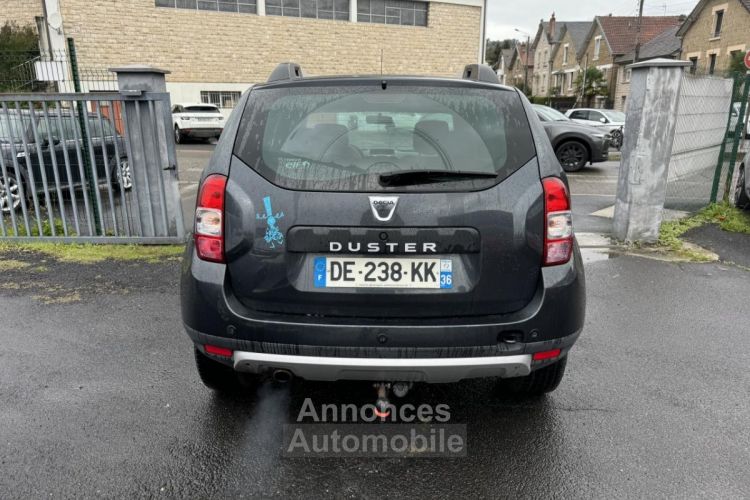 Dacia Duster 1.5 dCi FAP - 110 Prestige Gps + attelage + clim - <small></small> 7.990 € <small>TTC</small> - #4