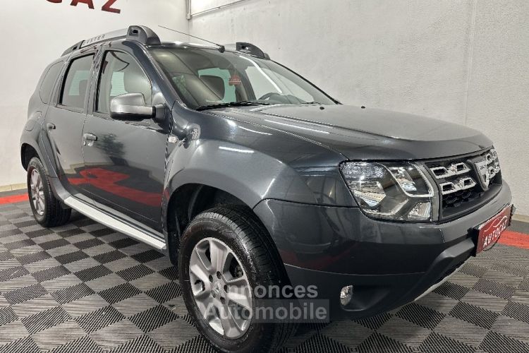 Dacia Duster 1.6 16v 105 4x4 Lauréate +82000KM+ATTELAGE - <small></small> 13.990 € <small>TTC</small> - #4