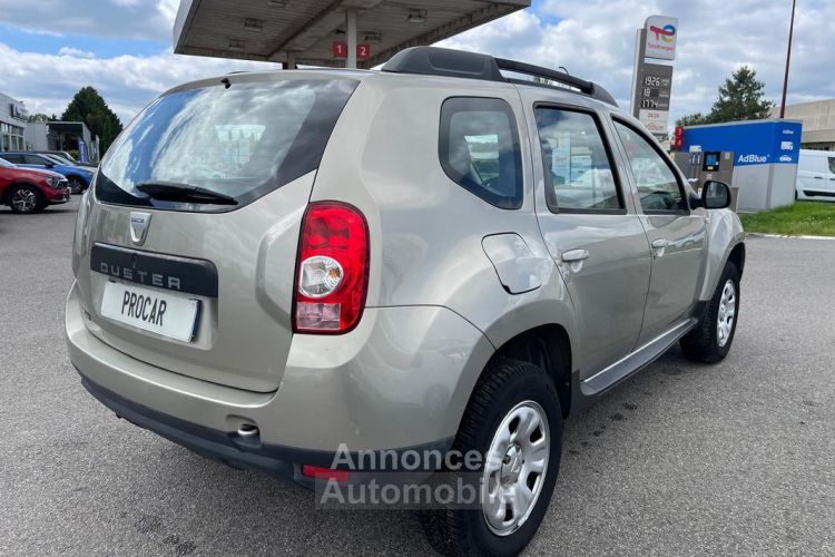 Dacia Duster 1.6 16v 105ch eco² Bioéthanol Lauréate 4X2 1ére MAIN - <small></small> 7.690 € <small>TTC</small> - #3