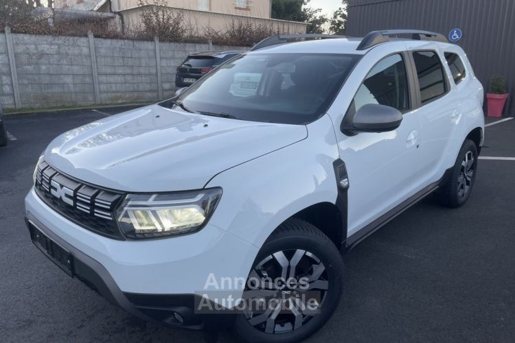 Dacia Duster (2) Journey Blue dCi 115 4x4 - <small></small> 28.990 € <small>TTC</small> - #2