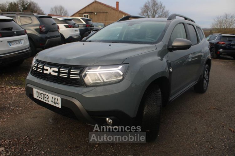 Dacia Duster 5 DCI 115 CV JOURNEY 4X4 GPS 3D CAMÉRA FULL LED USB RE JA 17 ATTELAGE RÉGULATEUR - <small></small> 24.500 € <small>TTC</small> - #4