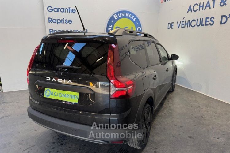 Dacia Jogger 1.0 ECO-G 100CH EXPRESSION 5 PLACES -24 - <small></small> 21.490 € <small>TTC</small> - #4