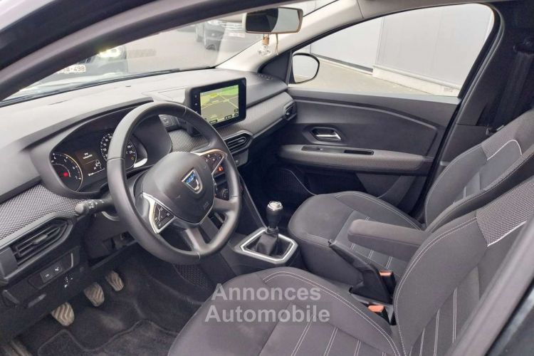 Dacia Jogger 1.0 TCe 5pl.-GPS-BLUETOOTH-GARANTIE.12MOIS- - <small></small> 17.990 € <small>TTC</small> - #12