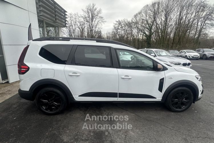 Dacia Jogger 5 pl 1.0 ECO-G - 100 Extrême TVA RECUPERABLE + GPS + CAMERA AR + CARPLAY - <small></small> 22.490 € <small></small> - #8