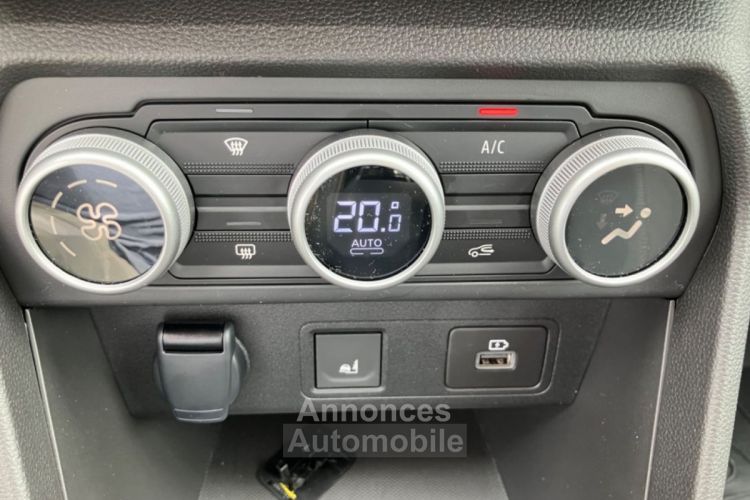 Dacia Jogger ECO-G 100 SL EXTREME + PACK NAVIGATION & CONFORT 7PL - <small></small> 23.970 € <small>TTC</small> - #29