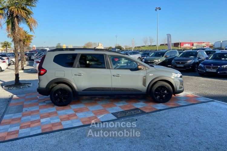 Dacia Jogger TCe 110 SL EXTREME + PACK NAVIGATION & CONFORT - <small></small> 23.250 € <small>TTC</small> - #4