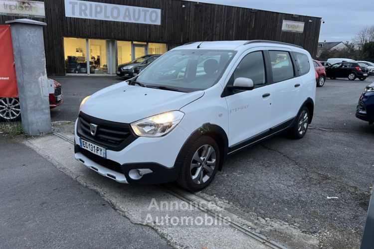 Dacia Lodgy 1.2 TCe - 115 7pl Stepway Gps + Clim - <small></small> 10.990 € <small>TTC</small> - #1