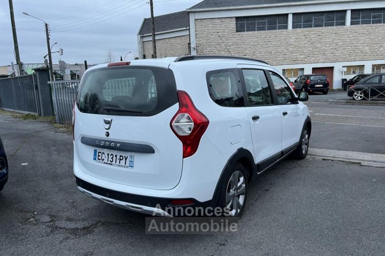 Dacia Lodgy 1.2 TCe - 115 7pl Stepway Gps + Clim - <small></small> 10.990 € <small>TTC</small> - #5