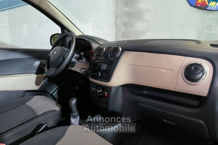 Dacia Lodgy 1.2 Tce 115cv Lauréate 1ere main Climatisation 74.000 kms Révisé et garantie 6 mois - <small></small> 9.990 € <small>TTC</small> - #3