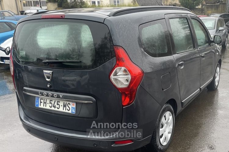 Dacia Lodgy 1.3 TCE 100CH FAP ESSENTIEL 7 PLACES - <small></small> 12.490 € <small>TTC</small> - #2