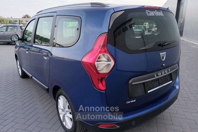 Dacia Lodgy 1.3 TCe Comfort --7.PLACE--GPS--GARANTIE.12.MOIS - <small></small> 18.990 € <small>TTC</small> - #4