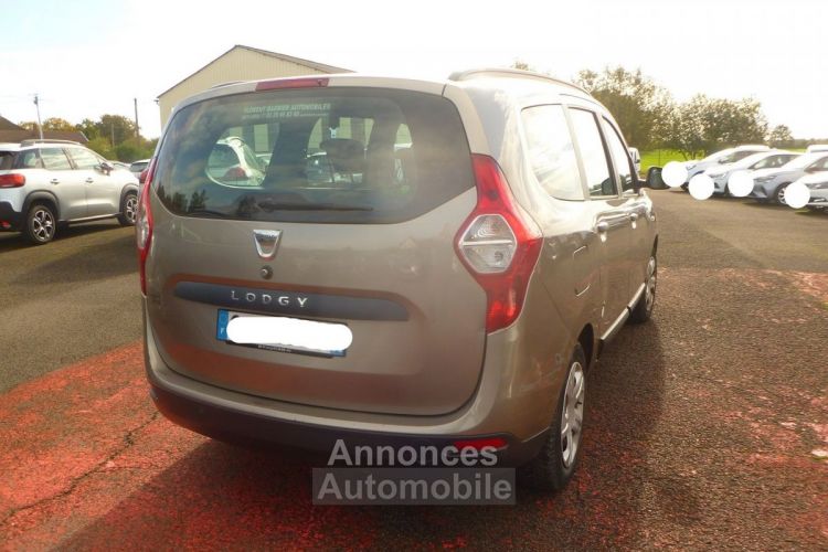 Dacia Lodgy 1.6 MPI 85CH AMBIANCE 5 PLACES ECO2 - <small></small> 6.950 € <small>TTC</small> - #3