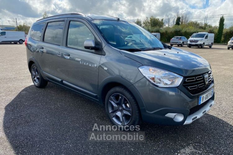 Dacia Lodgy 1.6 SCe 100 7 places Stepway - <small></small> 14.990 € <small>TTC</small> - #1