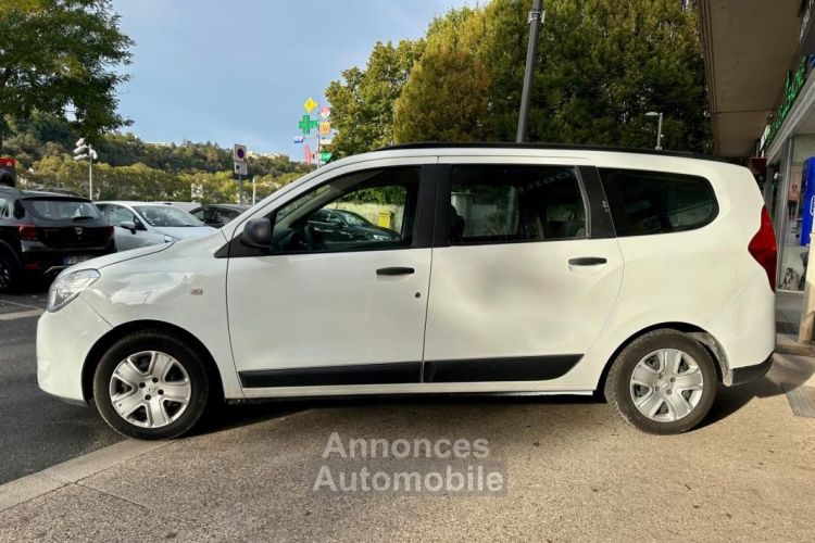 Dacia Lodgy I (J92) 1.5 BLUE dCi 115CH ESSENTIEL 7 PLACES ATTELAGE - <small></small> 9.990 € <small>TTC</small> - #4