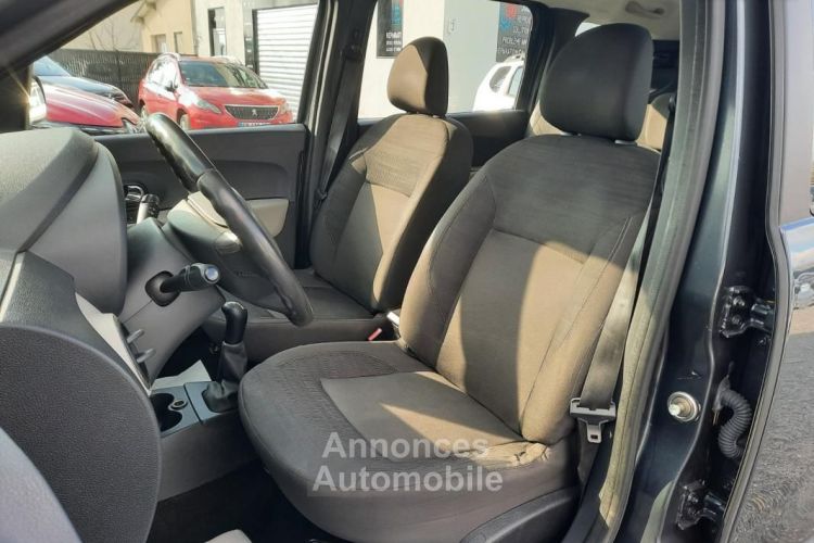 Dacia Lodgy PRESTIGE 162695KMS 1ER MAIN ETAT IRREPROCHABLE 7 PLACES ENTIREMENT RIVISE GARANTIE ... - <small></small> 6.490 € <small>TTC</small> - #11