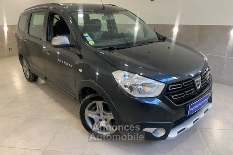 Dacia Lodgy STEPWAY 1.5 BLUE DCI 115cv 7PLACES - <small></small> 12.990 € <small>TTC</small> - #1