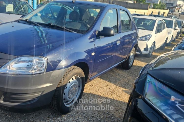 Dacia Logan 1.2 16v 75 eco2 - <small></small> 3.700 € <small>TTC</small> - #2