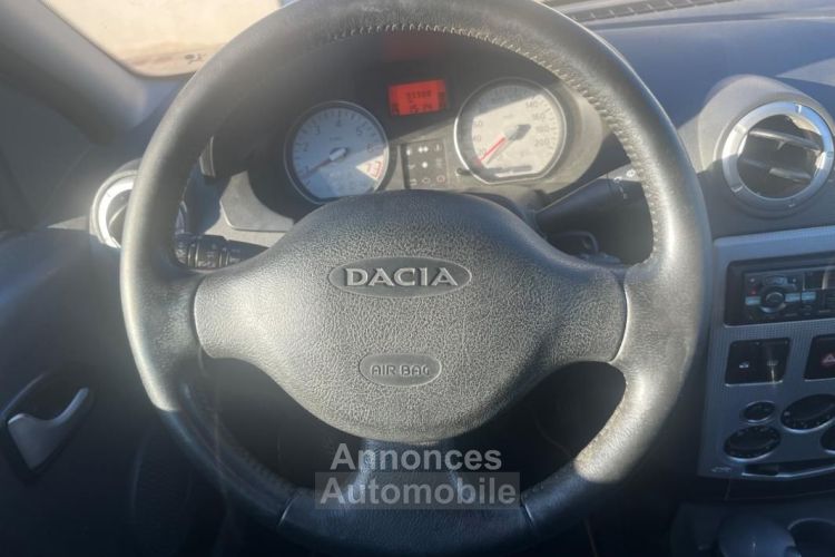 Dacia Logan 1.6 105CH PRESTIGE COURROIE NEUVE - <small></small> 3.790 € <small>TTC</small> - #17