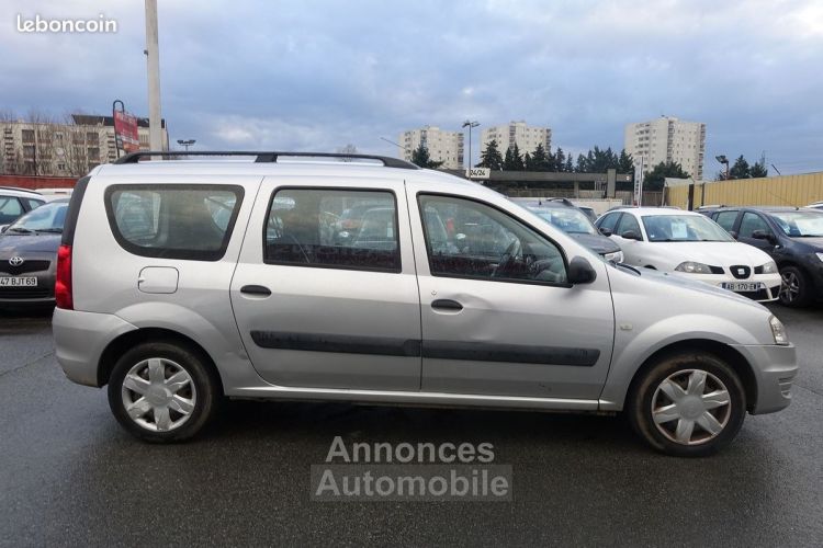 Dacia Logan MCV 1.5 DCI 75CH ECO² SILVER LINE EURO5 5 PLACES - <small></small> 5.800 € <small>TTC</small> - #2