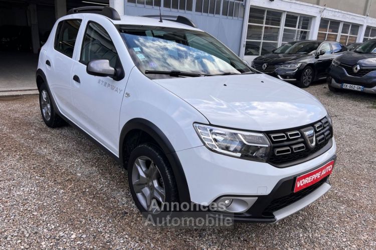 Dacia Sandero 0.9 TCE 90CH STEPWAY / CREDIT / CRITAIR 1 / 1 ERE MAIN / - <small></small> 10.499 € <small>TTC</small> - #3