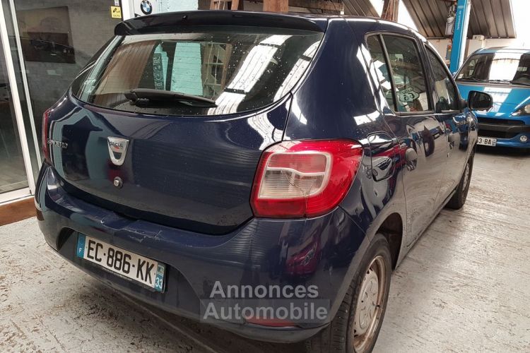 Dacia Sandero 1.2 16v - <small></small> 5.490 € <small>TTC</small> - #3